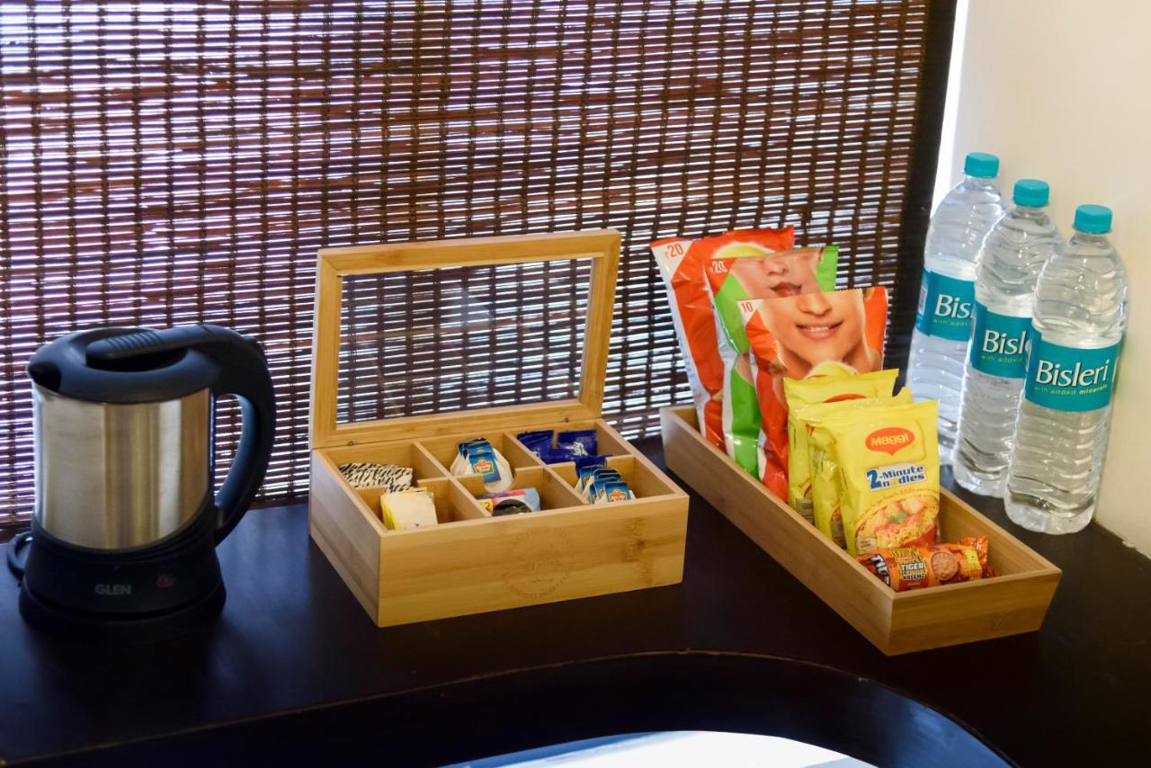 Beautiful Apartments At Tarudhan Valley Golf Resort, Manesar グルガウン エクステリア 写真